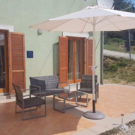 נזרין Apartment Zeljka מראה חיצוני תמונה