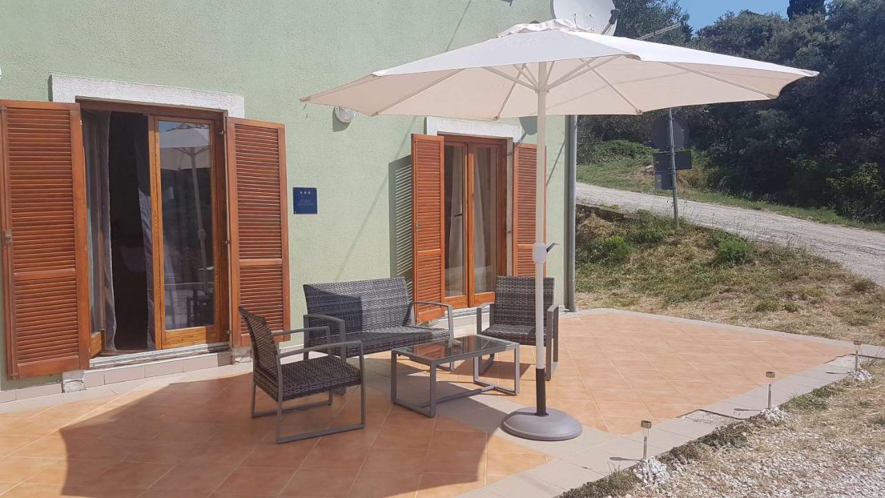 נזרין Apartment Zeljka מראה חיצוני תמונה