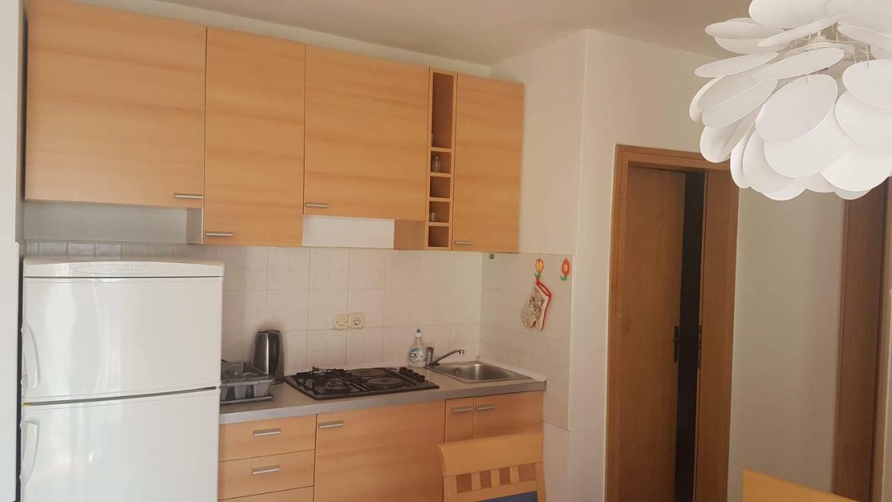 נזרין Apartment Zeljka מראה חיצוני תמונה